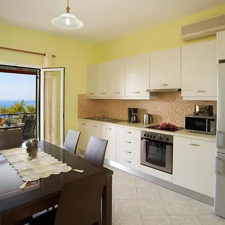 Holiday home George Lourdata (Kefalonia)