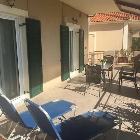 Holiday home George Lourdata (Kefalonia)